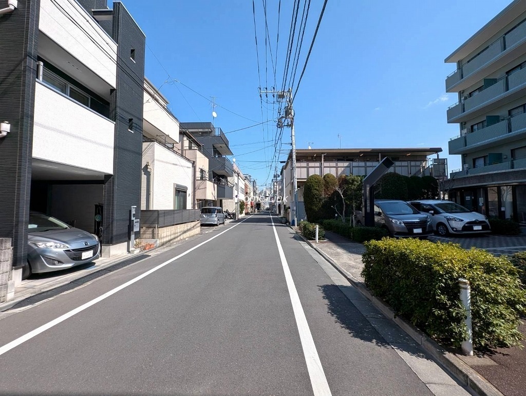 菱和パレス小竹向原　前面道路